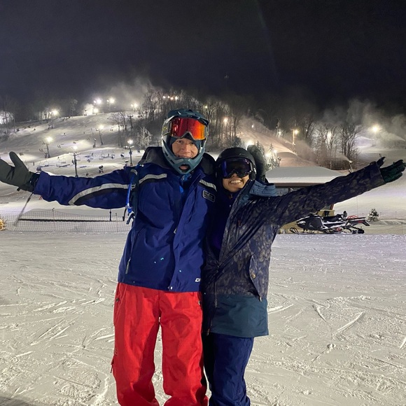 Meet Your Posher, Corin 👋🏽 - Picture 9 of 11